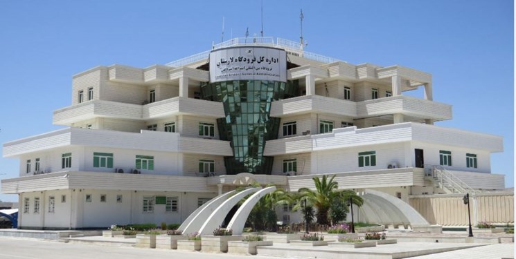 فرودگاه قدیمی و پُرپرواز لارستان، بدون ایرلاین اختصاصی